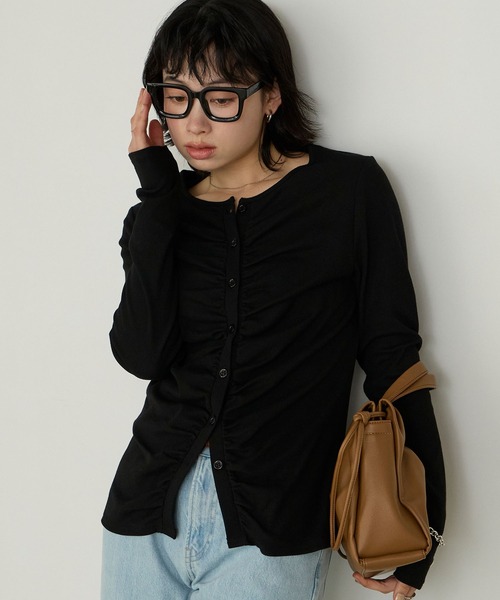 Cherir Mignon（シェリルミニョン）の「【Cherir Mignon】フロントギャザーリブカーディガン（カーディガン/ボレロ・レディース・アイボリー/ブラック/グレー/モカ・FREE）」の6枚目の写真