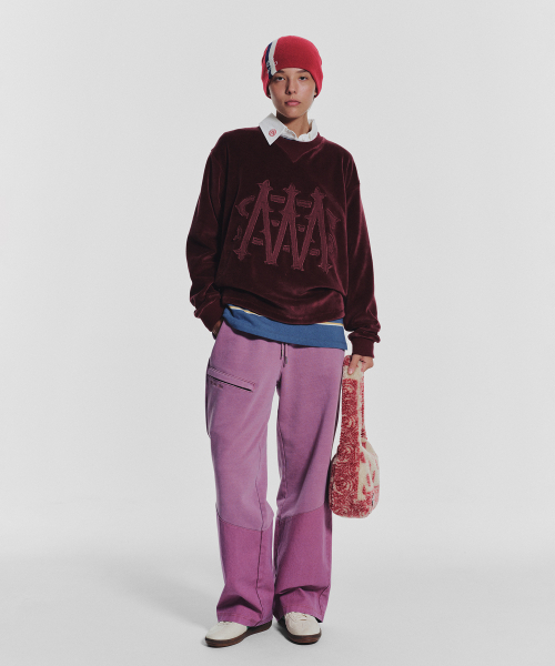 MENASOO（ミナス）の「Applique Velour Sweatshirt_Burgundy（スウェット・レディース・バーガンディー・F）」の7枚目の写真