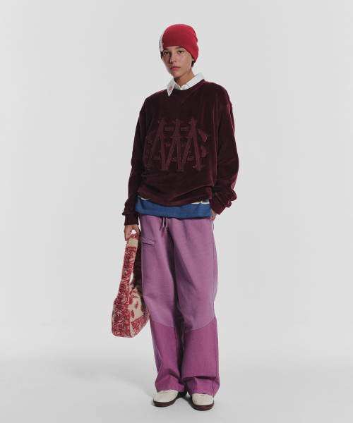 MENASOO（ミナス）の「Applique Velour Sweatshirt_Burgundy（スウェット・レディース・バーガンディー・F）」の11枚目の写真