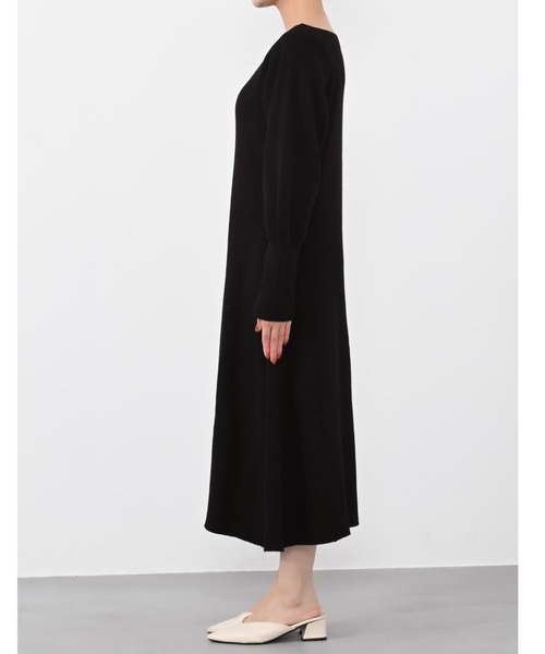 COHINA(コヒナ)の「パターンリブフレアニットワンピース 【低身長・小柄女性】(ワンピース・レディース・レッド/ブラウン/ブラック・SHORT/REGULAR)」の10枚目の写真