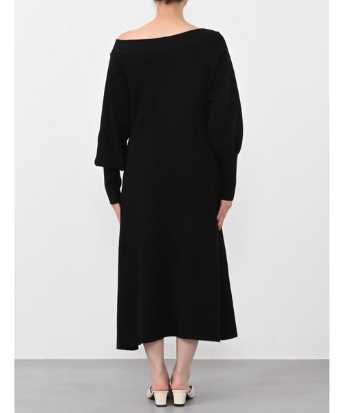 COHINA(コヒナ)の「パターンリブフレアニットワンピース 【低身長・小柄女性】(ワンピース・レディース・レッド/ブラウン/ブラック・SHORT/REGULAR)」の7枚目の写真