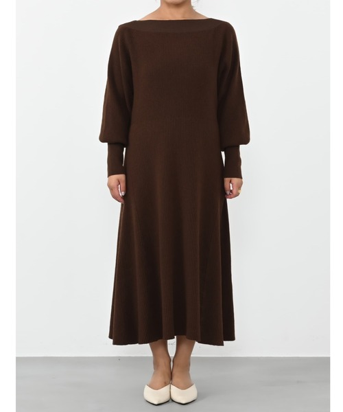 COHINA(コヒナ)の「パターンリブフレアニットワンピース 【低身長・小柄女性】(ワンピース・レディース・レッド/ブラウン/ブラック・SHORT/REGULAR)」の16枚目の写真