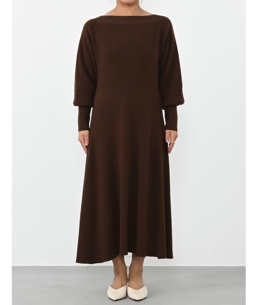 COHINA(コヒナ)の「パターンリブフレアニットワンピース 【低身長・小柄女性】(ワンピース・レディース・レッド/ブラウン/ブラック・SHORT/REGULAR)」の15枚目の写真