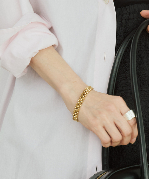 Luv Aj(ラブエージェー)の「LUV AJ ラヴエージェイ THE TIMEPIECE ブレスレット(ブレスレット・レディース・ゴールド・FREE)」の2枚目の写真