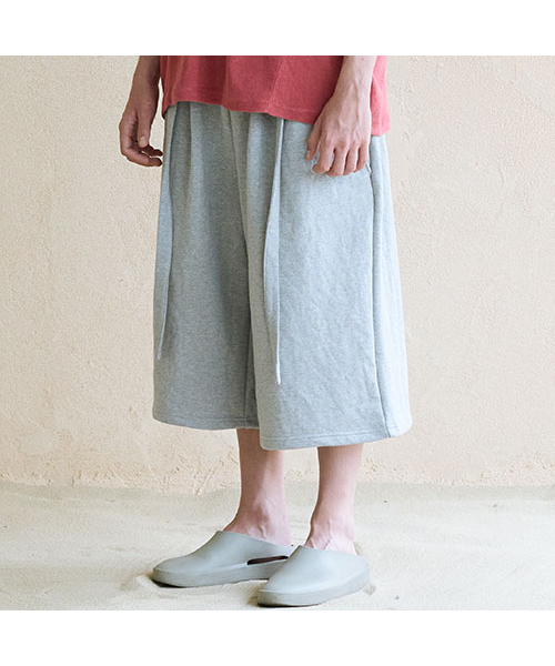 CHILLSA(チルサ)の「4-season Belted Bermuda Pants_Melange Gray(その他パンツ・レディース・ライトグレー・1/2)」の5枚目の写真