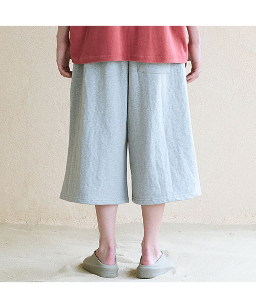 CHILLSA(チルサ)の「4-season Belted Bermuda Pants_Melange Gray(その他パンツ・レディース・ライトグレー・1/2)」の6枚目の写真