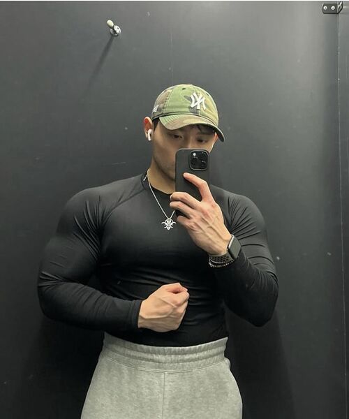 CARMID（カミド）の「コンプレッション機能性テックフィット半袖[ブラック]（Tシャツ/カットソー・メンズ・その他・MEDIUM/LARGE/X-LARGE/2XL）」の6枚目の写真