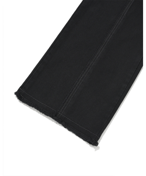 PHOS333(フォースサンサンサン)の「Double Pocket Incision Jeans/Black(デニムパンツ・レディース・その他・MEDIUM/LARGE)」の2枚目の写真