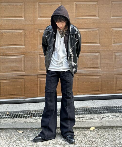 PHOS333(フォースサンサンサン)の「Double Pocket Incision Jeans/Black(デニムパンツ・レディース・その他・MEDIUM/LARGE)」の5枚目の写真