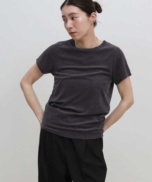 select MOCA（セレクトモカ）の「ベーシックパイルTシャツ（Tシャツ/カットソー・レディース・ブラウン/オフホワイト/チャコールグレー/グレイッシュブルー/グレイッシュベージュ/ブラック・MEDIUM/SMALL）」の3枚目の写真