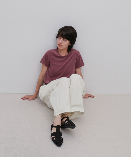 select MOCA(セレクトモカ)の「【選べる8カラー/2サイズ展開】ベーシックパイルTシャツ(Tシャツ/カットソー・レディース・ブラウン/オフホワイト/チャコールグレー/グレイッシュブルー/グレイッシュベージュ/ブラック/パープル/グレー・MEDIUM/SMALL)」の15枚目の写真
