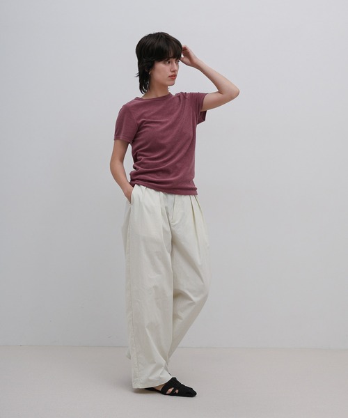 select MOCA(セレクトモカ)の「【選べる8カラー/2サイズ展開】ベーシックパイルTシャツ(Tシャツ/カットソー・レディース・ブラウン/オフホワイト/チャコールグレー/グレイッシュブルー/グレイッシュベージュ/ブラック/パープル/グレー・MEDIUM/SMALL)」の9枚目の写真