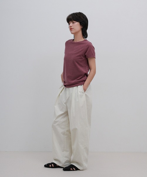 select MOCA(セレクトモカ)の「【選べる8カラー/2サイズ展開】ベーシックパイルTシャツ(Tシャツ/カットソー・レディース・ブラウン/オフホワイト/チャコールグレー/グレイッシュブルー/グレイッシュベージュ/ブラック/パープル/グレー・MEDIUM/SMALL)」の13枚目の写真