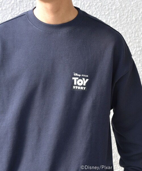 Disney(ディズニー)の「SHIPS any: <TOY STORY> グラフィック プリント スウェット◇(スウェット・メンズ・ダークグレー/ネイビー/グレー・MEDIUM/LARGE/X-LARGE)」の19枚目の写真