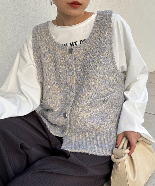 CIAOPANIC TYPY(チャオパニックティピー)の「銀ボタンツイードニットベスト(ベスト・レディース・ブラック/サックスブルー/アイボリー・ONE SIZE)」の7枚目の写真