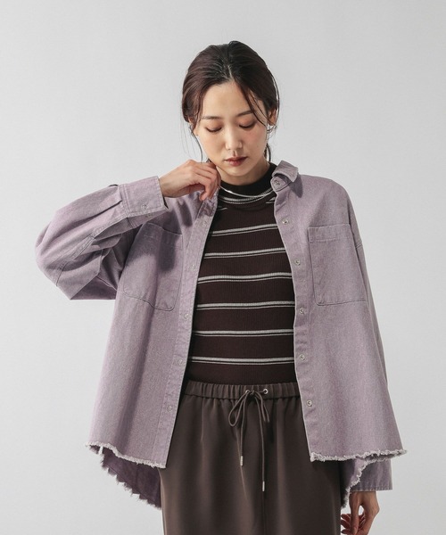 GLOBAL WORK（グローバルワーク）の「GOODデニムカラーシャツ/624975（シャツ/ブラウス・レディース・ピンク/ラベンダー/ベージュ・MEDIUM/LARGE）」の16枚目の写真