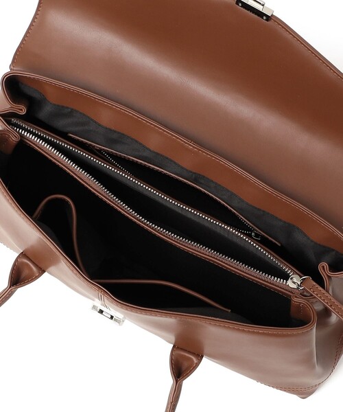 SHIPS(シップス)の「【WEB限定】George Cinq:SHOULDER BAG(L)(ショルダーバッグ・レディース・キャメル/ブラック・ONE SIZE)」の19枚目の写真
