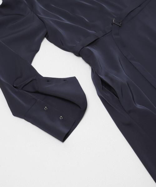 URBAN RESEARCH ROSSO WOMEN（アーバンリサーチ　ロッソ）の「ベルト付カシュクールサテンワンピース（ワンピース・レディース・グレー系その他/ネイビー・FREE）」の6枚目の写真
