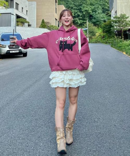 ambler(エムブラー)の「ブラックキャット 男女共用 フードパーカー AHP1114 (ブラック)(パーカー・レディース・その他・S/M/L)」の11枚目の写真