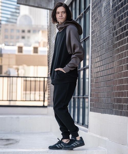 CAMBIO(カンビオ)の「mpa4038-Cardboard Knit One Arm Pull Parka パーカー(S63726cmb)(パーカー・メンズ・ブラック/グレー/グレイッシュベージュ/チャコール・S/M/L)」の13枚目の写真