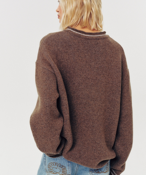 MOODBETTER（ムード ベター）の「RELAXED LOGO KNIT PULLOVER BROWN（ニット/セーター・レディース・その他・FREE）」の5枚目の写真