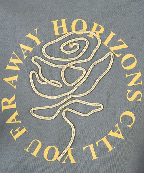 FREAK'S STORE(フリークスストア)の「限定展開 バラ コード刺繍 × サークル ロゴ プリント スウェット(スウェット・レディース・ブルー/スミクロ/ナチュラル/ライトグレー・フリ-)」の9枚目の写真