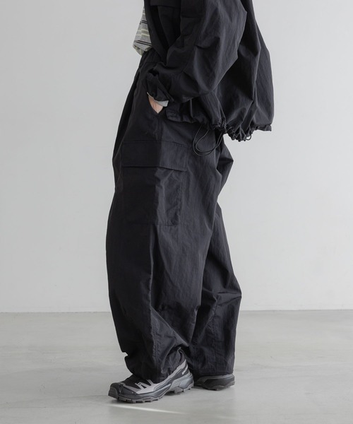 LOWRYS FARM(ローリーズファーム)の「【LFM(U)】ナイロンバルーンカーゴパンツ 645009(カーゴパンツ・メンズ・カーキ/ブラック・LARGE/MEDIUM)」の18枚目の写真