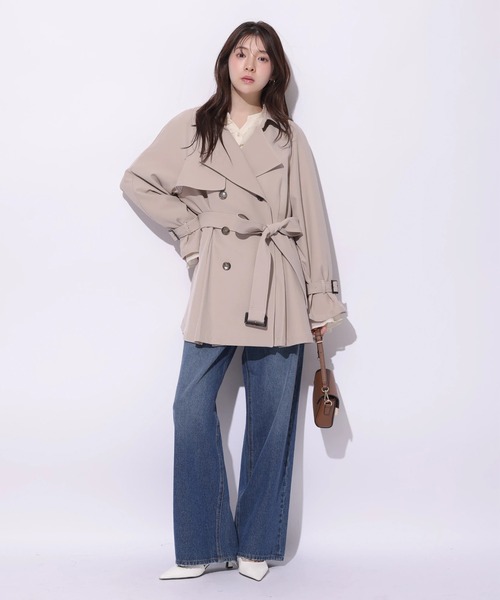 Rirandture（リランドチュール）の「バックフレアミドルトレンチコート（ダウンジャケット/コート・レディース・ピンクベージュ・2/1/0）」の9枚目の写真