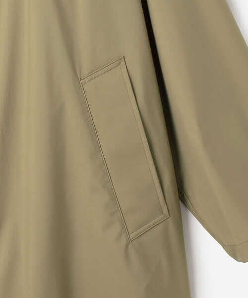 SEDAN ALL-PURPOSE（セダンオールパーパス）の「SEDAN ALL-PURPOSE | ナイロン クラシックバルカラーコート MEN（ステンカラーコート・メンズ・カーキ/ブラック・L/XL）」の8枚目の写真