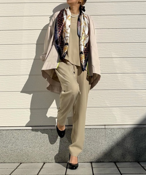 Q（キュー）の「バックテープラインブルゾン（ブルゾン・レディース・ベージュ/ブラック・MEDIUM）」の18枚目の写真