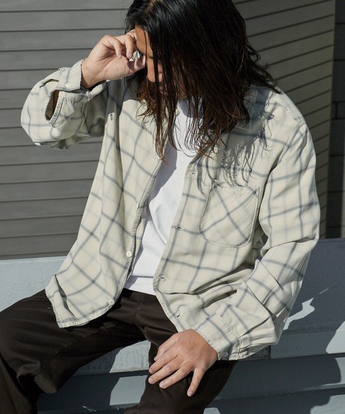 REMI RELIEF（レミレリーフ）の「REMI RELIEF/レミレリーフ レーヨンツイルチェックシャツ 2026年春夏（シャツ/ブラウス・メンズ・オフホワイト/サックスブルー/ライトピンク・M/L）」の5枚目の写真