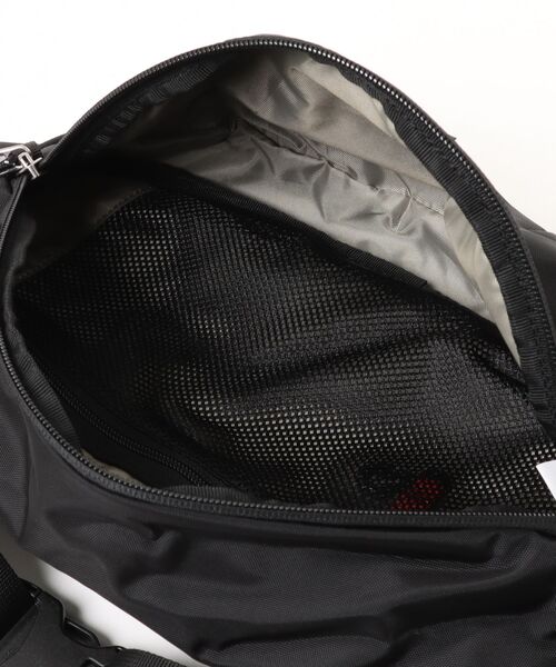 Columbia(コロンビア)の「【Columbia】パナシーアヒップバッグ(ボディバッグ/ウエストポーチ・メンズ・ブラック・FREE)」の4枚目の写真