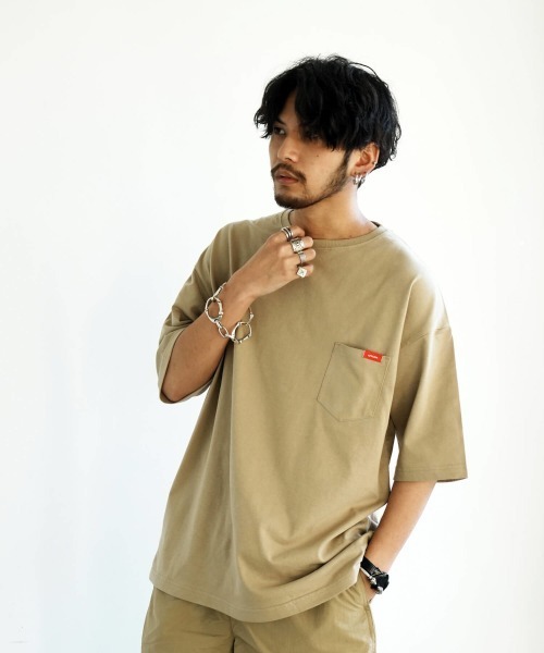 Leyline(レイライン)の「【Leyline】ビッグシルエットポケットTシャツ/bs pocket tee(Tシャツ/カットソー・メンズ・ブラック/カーキ/ベージュ/ホワイト・M/L/XL)」の2枚目の写真