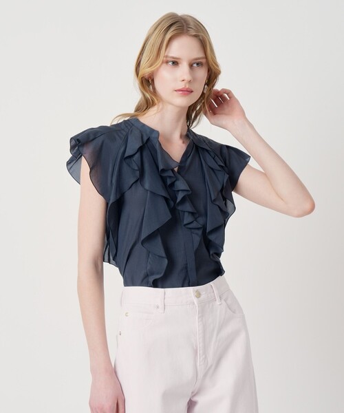 ANAYI(アナイ)の「ライトローンラッフル ブラウス(シャツ/ブラウス・レディース・ホワイト/ミント/ネイビー/コーラル・38/36)」の8枚目の写真