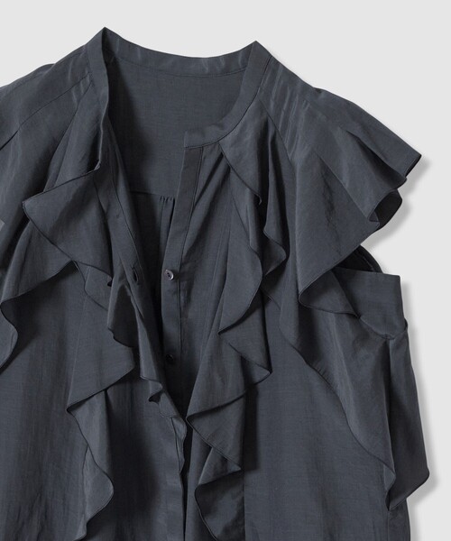 ANAYI(アナイ)の「ライトローンラッフル ブラウス(シャツ/ブラウス・レディース・ホワイト/ミント/ネイビー/コーラル・38/36)」の19枚目の写真