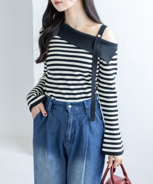 CLEAR BASIC（クリアベーシック）の「セーラーカラーボーダーワンショルニットトップス[大人 フェミニン 上品]≪新作≫（ニット/セーター・レディース・アイボリー/ブラック・F）」の2枚目の写真