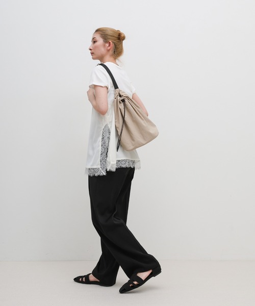 select MOCA（セレクトモカ）の「ワンショルダーナイロンバッグ（バックパック/リュック・レディース・ネイビー/ベージュ/ボルドー・FREE）」の10枚目の写真
