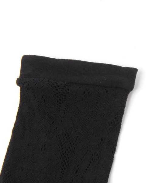 LEPSIM（レプシィム）の「レース柄ハイソックス　641111（ソックス/靴下・レディース・ブラック/アイボリー・ONE SIZE）」の3枚目の写真