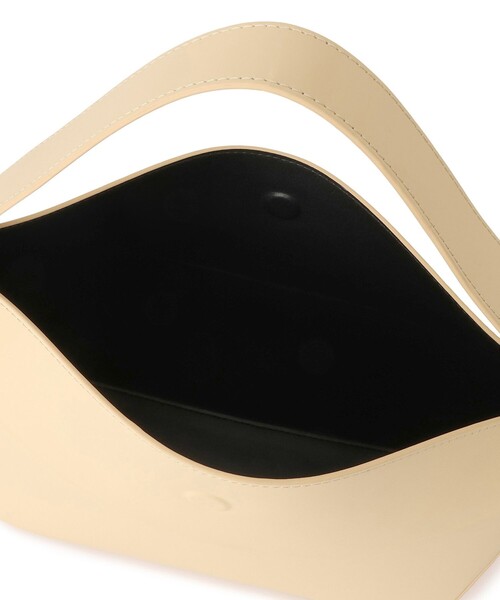 ADAM ET ROPE'（アダムエロペ）の「【PFT】Flap medium Bag（ショルダーバッグ・レディース・ブラック/クリーム・FREE）」の21枚目の写真