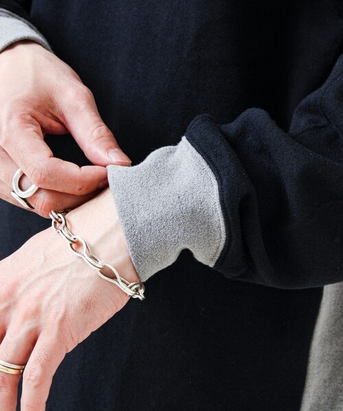 GLOSTER（グロスター）の「【一枚でサマになる】ブークレ配色ラインプルオーバー（Tシャツ/カットソー・メンズ・ライトグレー/ネイビー/ブラック・S/M/L）」の8枚目の写真