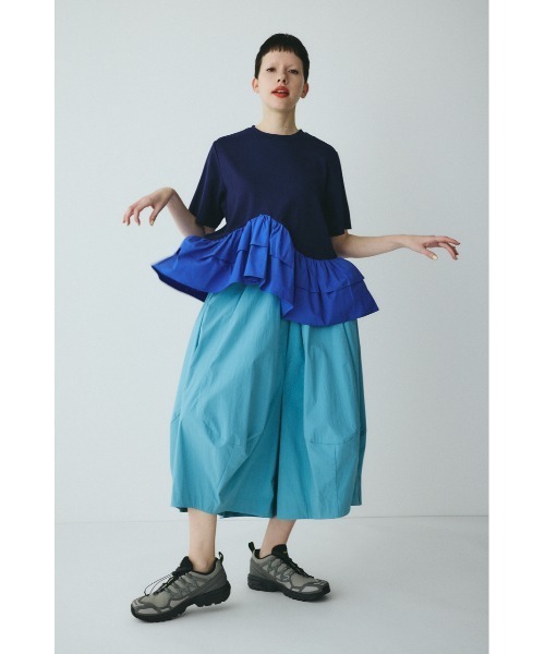 HeRIN.CYE(ヘリンドットサイ)の「Frill hem ponte tops フリルヘムポンチトップス(Tシャツ/カットソー・レディース・ネイビー/ブラック/ホワイト・FREE)」の11枚目の写真