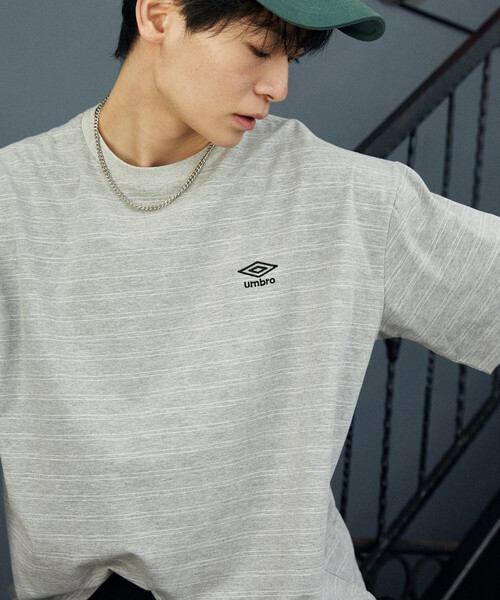 UMBRO（アンブロ）の「UMBRO × PUBLUX/アンブロ ＜吸水速乾＞別注　ワンポイント ロゴ ボーダー Tシャツ　限定展開（Tシャツ/カットソー・メンズ・ブラック/ネイビー/ライトグレー/ホワイト・LARGE/MEDIUM）」の16枚目の写真