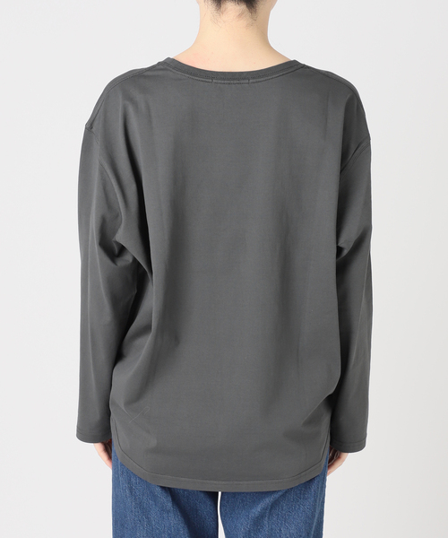 B.C STOCK(ベーセーストック)の「手洗い可 / フロッキーオーバーロンTEE(Tシャツ/カットソー・レディース・ホワイト/チャコールグレー・FREE)」の5枚目の写真