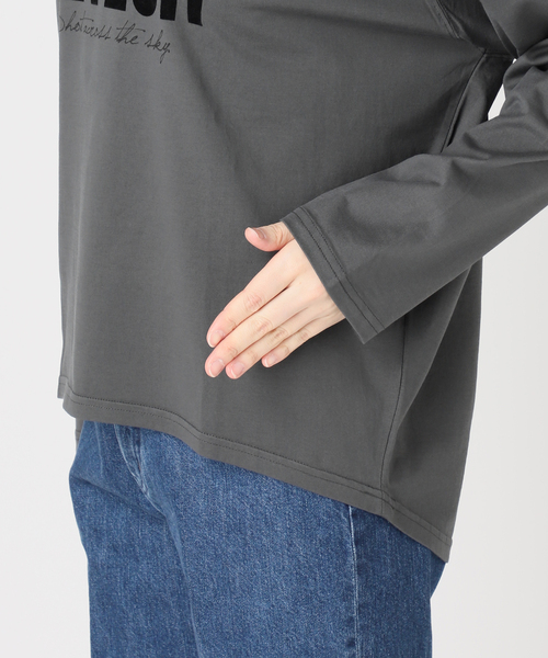 B.C STOCK(ベーセーストック)の「手洗い可 / フロッキーオーバーロンTEE(Tシャツ/カットソー・レディース・ホワイト/チャコールグレー・FREE)」の8枚目の写真