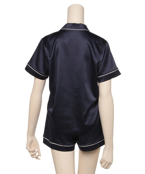 Ravijour(ラヴィジュール)の「サテンシャツ ショートスリーブセット(ルームウェア/パジャマ・レディース・ブルー/ネイビー/ベージュ/ホワイト・ONE SIZE)」の11枚目の写真