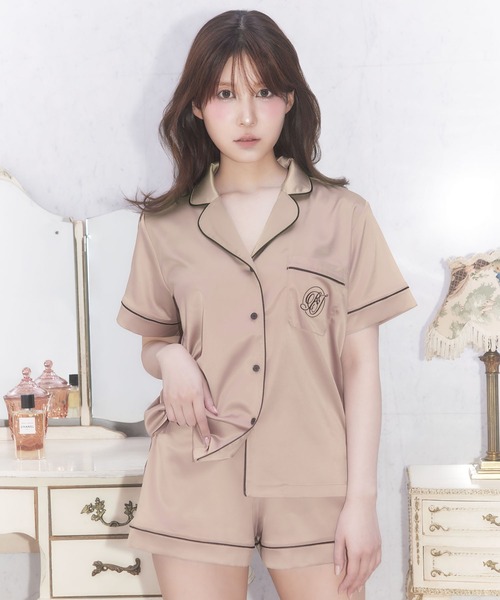 Ravijour(ラヴィジュール)の「サテンシャツ ショートスリーブセット(ルームウェア/パジャマ・レディース・ブルー/ネイビー/ベージュ/ホワイト・ONE SIZE)」の22枚目の写真