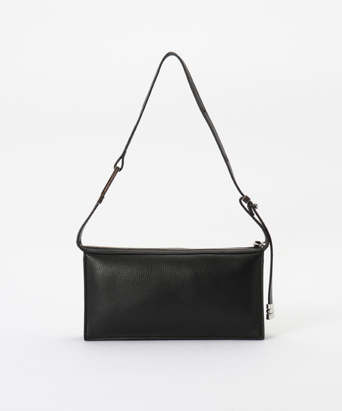 CALMER（カルメール）の「BENEDETTA BRUZZICHES レクタングルショルダーBag（クラッチバッグ・レディース・ブラック・FREE）」の3枚目の写真