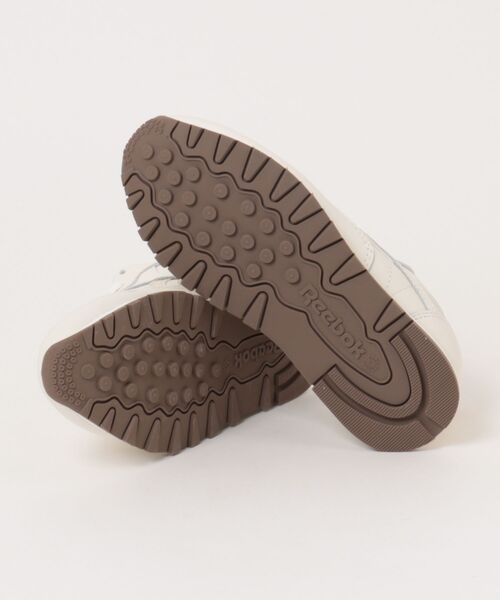 ASBee(アスビー)の「Reebok リーボック CLASSIC LEATHER レディースレザースニーカー(クラシックレザー) 146414 100245036 チョーク/ベージュ/ベージュ(スニーカー・レディース・アイボリー・23.0cm/25.0cm/24.5cm/24.0cm/23.5cm)」の3枚目の写真
