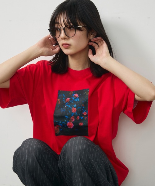 UNDERSTATEMENTs(アンダーステイトメント)の「【ユニセックス】アソートレトロシティプリントTシャツ/グラフィックデザイン(Tシャツ/カットソー・メンズ・グレー系その他/ブラック系その他2/ブラック/ブルー/チャコールグレー/ブラック系その他3/ブラック系その他/ホワイト系その他2/レッド/ホワイト系その他3/ホワイト系その他/ホワイト/ネイビー/ホワイト系その他5/ホワイト系その他6/ホワイト系その他7/ホワイト系その他4/ホワイト系/ホワイト系1/ホワイト系2・LARGE/MEDIUM)」の20枚目の写真