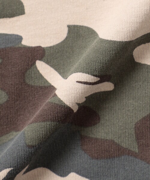 FRUIT OF THE LOOM(フルーツオブザルーム)の「FRUIT OF THE LOOM / Camo Short Sleeve T-Shirt(Tシャツ/カットソー・メンズ・オリーブ/その他・M/S/L/XL)」の6枚目の写真